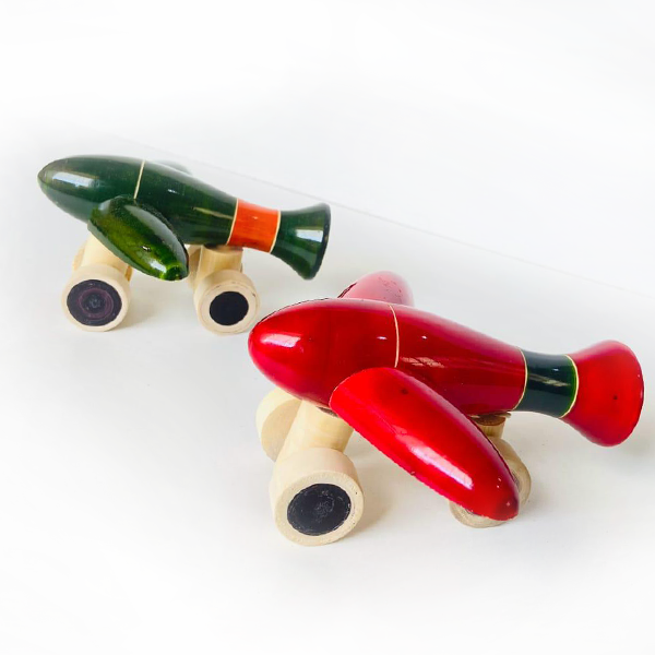 Wooden toy aeroplane